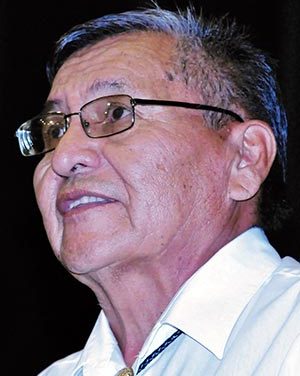 Shelly vetoes funding for delegates’ assistants