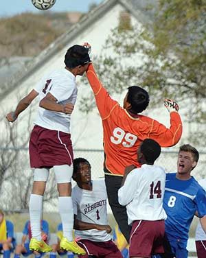 Lynx learn from mistakes against Bosque Prep