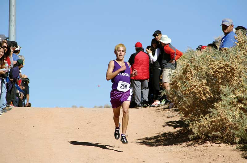 Local teams use Bill Slade Invite to prepare for district