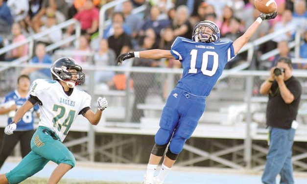 Lightning stops Prep, LA game