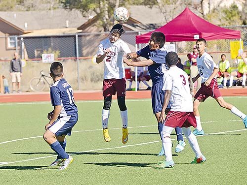 Prep soccer:  Lynx corrals Ruidoso, advances to meet top seed Bosque