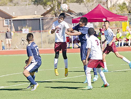 Prep soccer:  Lynx corrals Ruidoso, advances to meet top seed Bosque