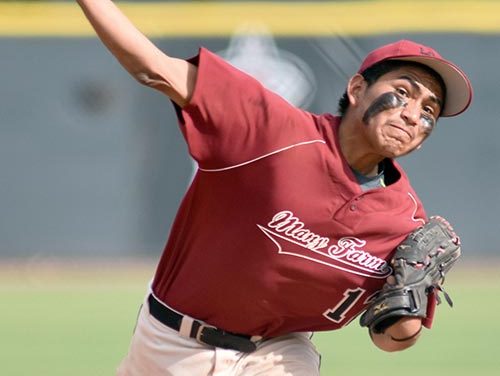 Many Farms’ Blinkey, Jones named to ABCA All-Star game
