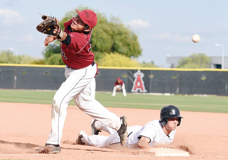 Benjamin Franklin hands Many Farms first round loss