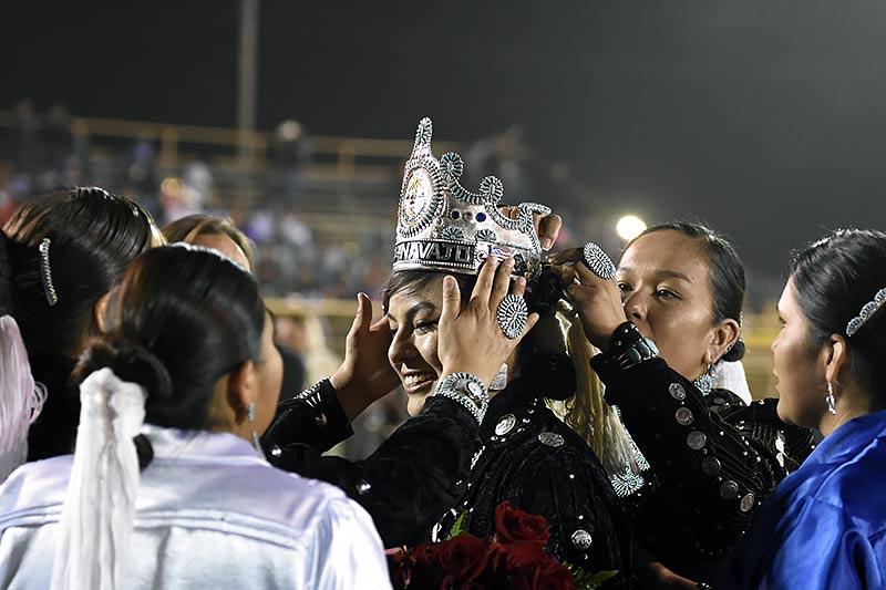New crown debuted