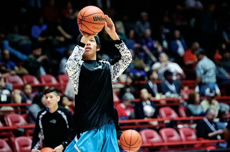 Tuba City native propels Del Norte team to state playoffs 