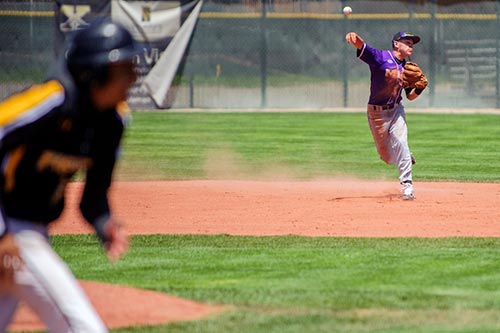 Miyamura upsets No. 1-seed Alamogordo