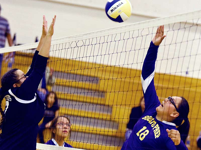 Greyhills Academy, Shonto Prep hope to make state playoffs