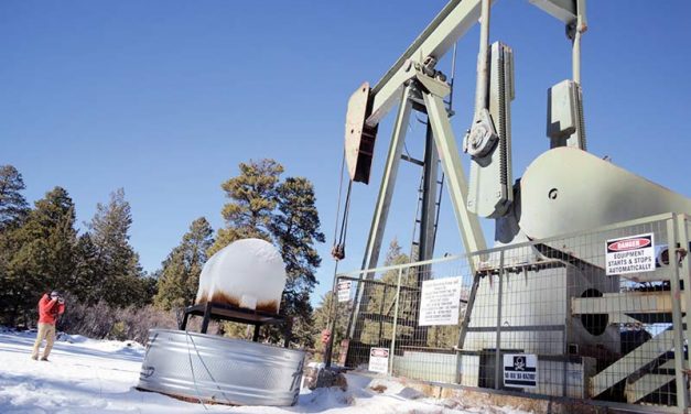 Tour finds toxic gas leaks in Red Valley