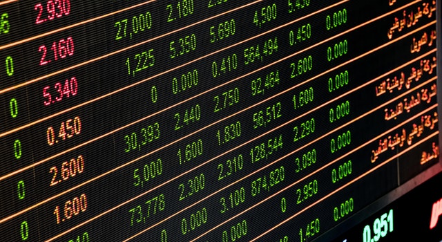 First shareholder rep for Naat’áanii Corp. OK’d