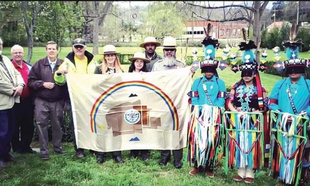Dineh Tah Dancers well received at historic home sites