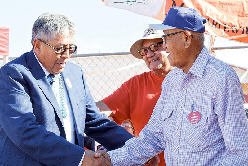 Western mulls running mates
