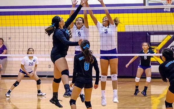 KC holds off scrappy ’Prep for first win