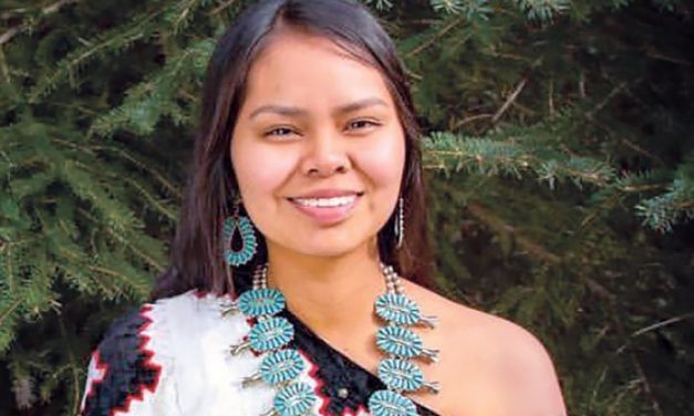 Diné named semifinalist for transfer scholarship