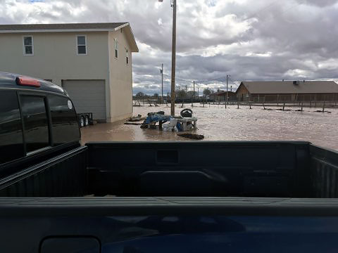 Red Cross helping flooding victims in Chinle