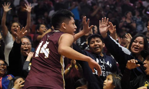 Braves upend top seed to reach title game