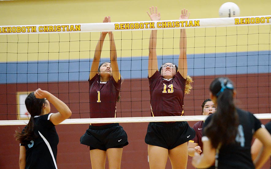 Lady Lynx build confidence with win over Tsé Yi’ Gai
