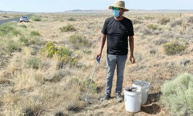 Roadside warrior: Man finds meaning keeping area clear of trash