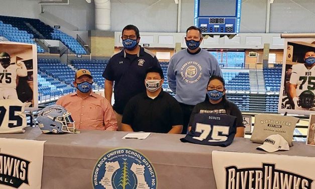 Window Rock football star signs with Oklahoma college