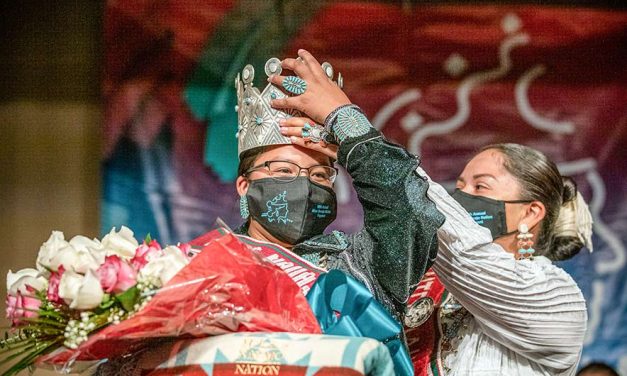 Living in 2 worlds: Piñon, Ariz., woman earns Miss Navajo Nation title