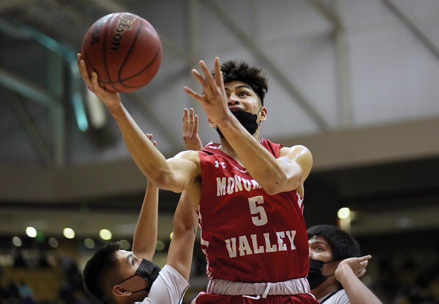 MV boys advance in 3A tourney