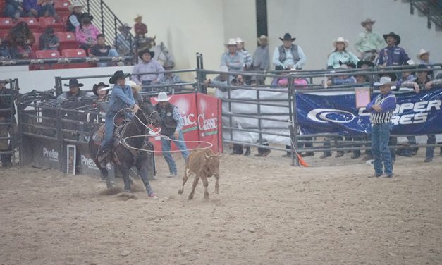 Pulling out all the stops: INFR breakaway ropers put on a clinic