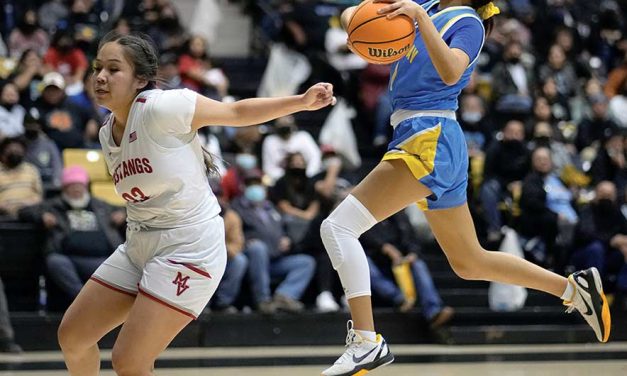 Lady Mustangs sit pretty after defeating Alchesay for 3A North Region title