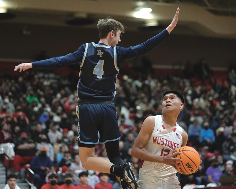 Mustangs to play Coolidge for Final Four berth