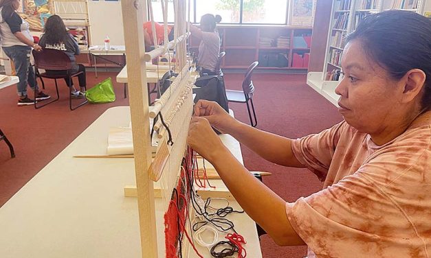 Navajo Nation Library helping groom new rug weavers