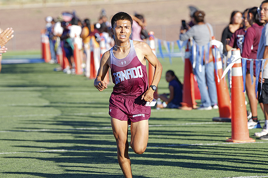 Rick Baker XC Invite: Ganado, Coconino harriers capture individual crowns