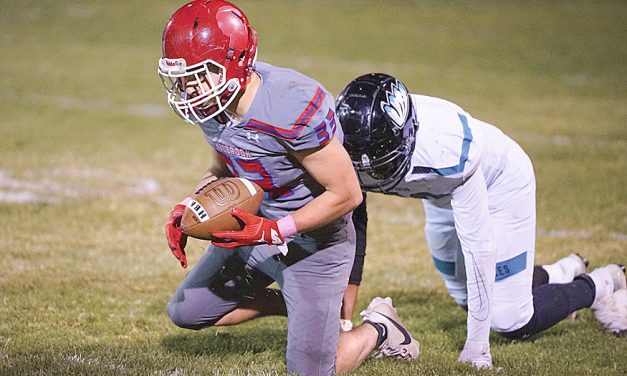 Holbrook shuts down Piñon for region crown