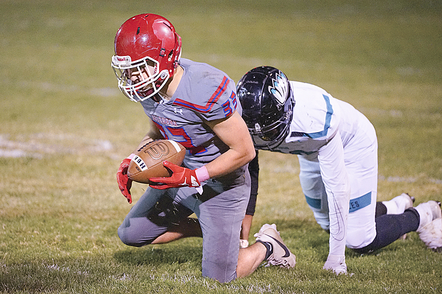 Holbrook shuts down Piñon for region crown