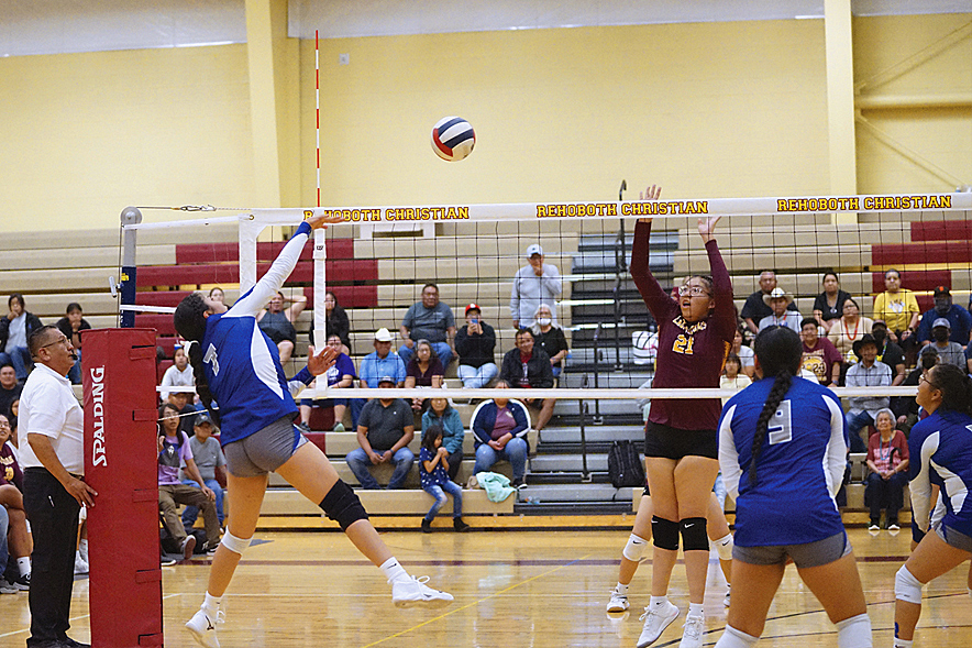 Champions again: Laguna Acoma captures first place at Rehoboth tourney