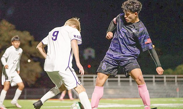 Miyamura boys soccer shutout KC on Senior Night, Patriots remain unbeaten in district