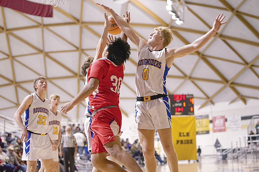 Holbrook three-peats at Round Valley Shootout