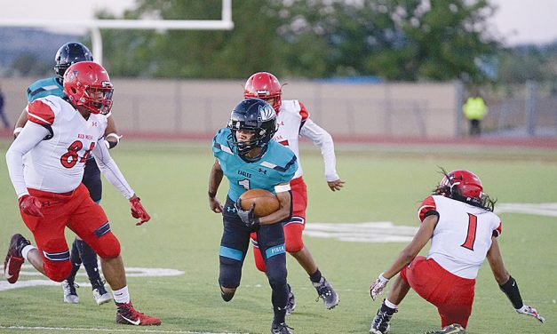 Cream of the crop: Farmington, Pinon, Thoreau, MV players, coaches head football all-stars class