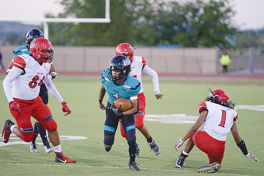 Cream of the crop: Farmington, Pinon, Thoreau, MV players, coaches head football all-stars class