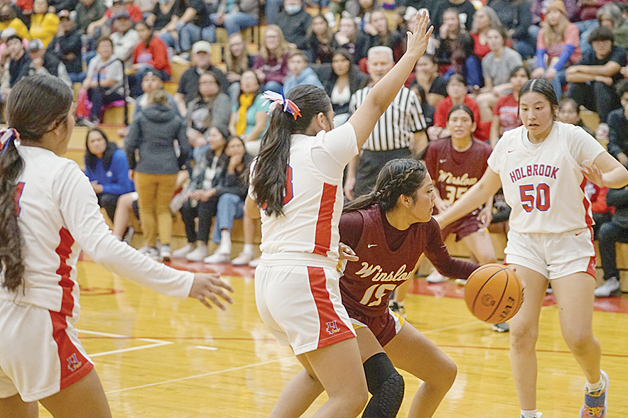 Sense of urgency: Holbrook, Winslow girls need strong finish to make playoffs