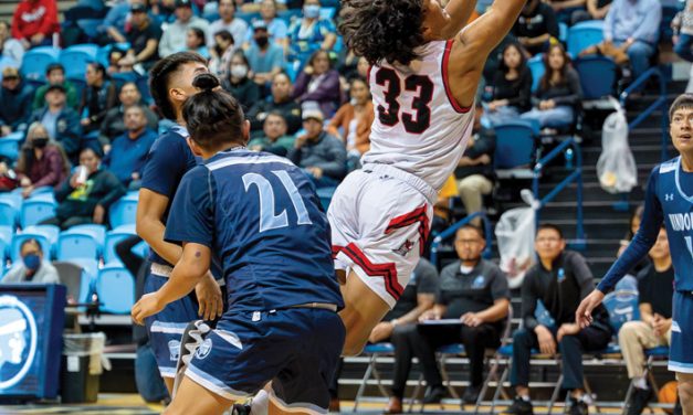 Page, Ganado, MV boys eke out wins to advance