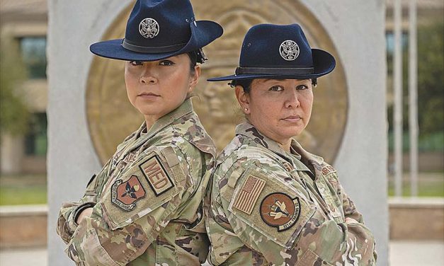 MTI schoolhouse: Two Diné women training the trainer