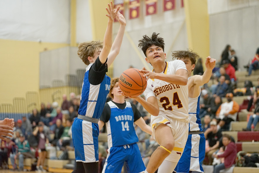 Rehoboth Christian falls to Bosque in OT thriller