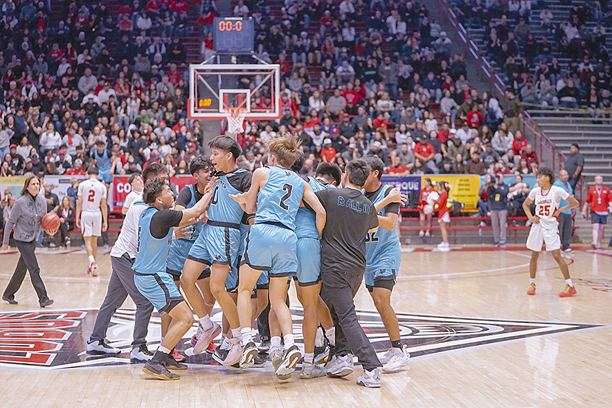 Navajo Prep boys capture first state title