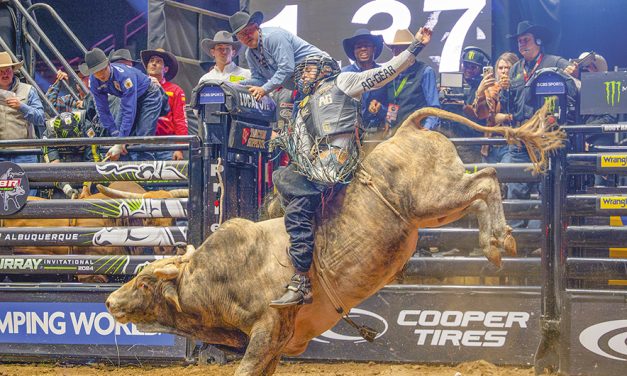 Diné bull rider Keyshawn Whitehorse uses Pit crowd in strong finish