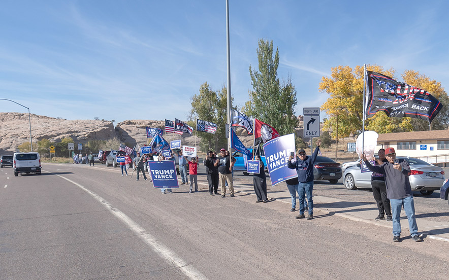 Navajos 4 Trump group in place for presidential inauguration parade in Wááshindoon