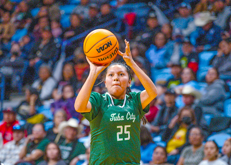 3A North tourney Top-ranked Chinle girls to face Tuba<br> in title game