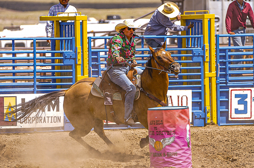 Barrel racer Jodelle Bitloy wins Eastern Navajo Fair