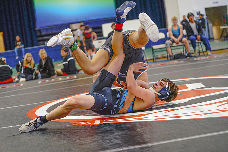 Hózhó wrestling program on the rise: Third-year coach hoping to get multiple qualifiers for state