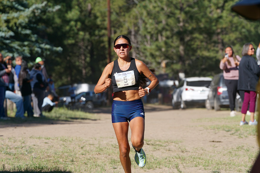 Former NAU standout Ali Upshaw resets Narbona Pass women’s 10K course record, Zuni Pueblo’s Kameron Eustace three-peats